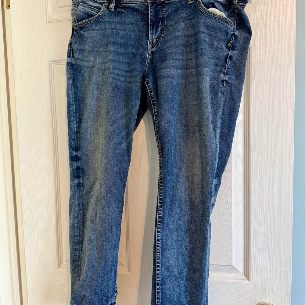 Silver Jeans Blue Ankle Cropped Denim Elsye fit